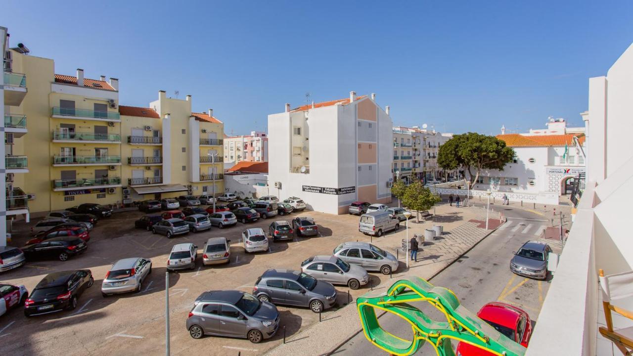 Bright 1Bdr Apartment W/Balcony By Lovelystay ヴィラ・レアル・デ・サント・アントニオ エクステリア 写真